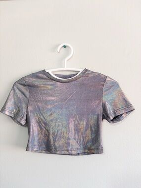SHEIN Holographic Iridescent Crop Tee in Silver